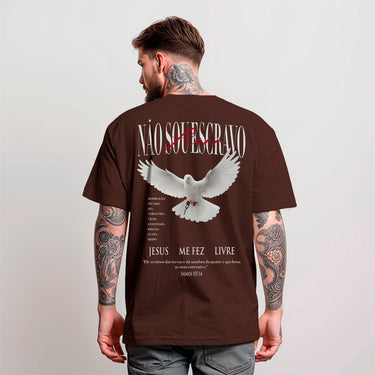 CAMISETA JESUS ME FEZ LIVRE
